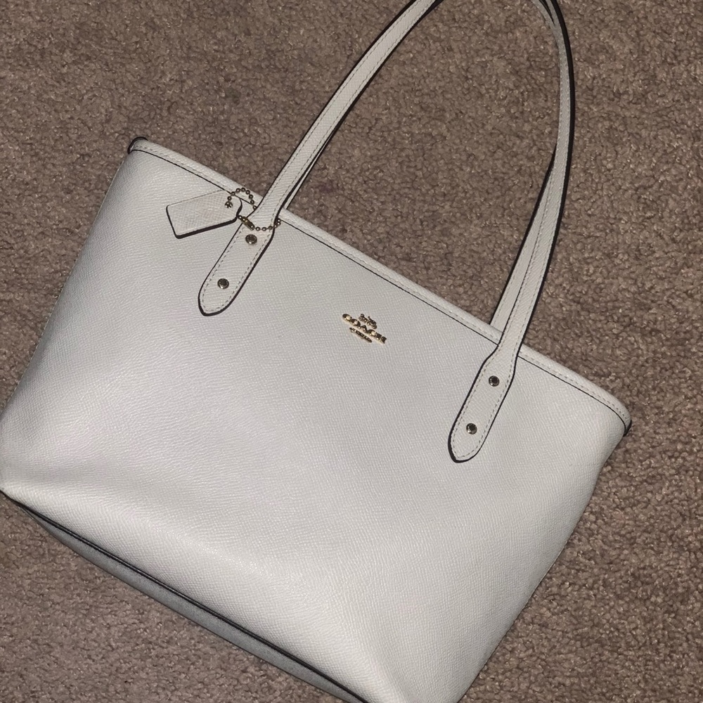 COACH SHOULDER BAG PURSE